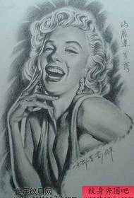 Manuscrittu di tatuaggio di ritrattu Marilyn Monroe