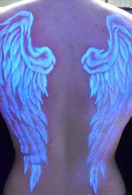 en gruppe smukke fluorescerende tatoveringer