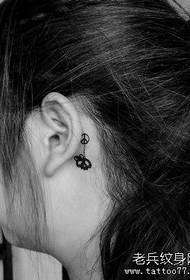 дівчина вуха тотем невеликий татуювання візерунок