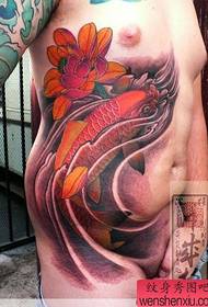 Japanese Huang Yan waist color carp lotus tattoo works