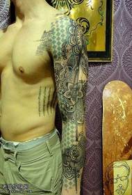 Arm speciální klasické totem tetování vzor