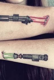 pareja brazo dibujos animados sable de luz tatuaje patrón