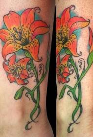 крака цветна татуировка на лилия