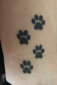 слика за тетоважа со канџи 9 интересни печатени тетоважи со вкрстено нозе