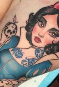 Nèj blan tatoo desen ki pi ba bèl ak k ap deplase nèj Blan Modèl Tattoo