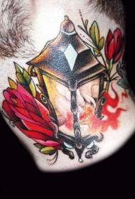 vratna školska svjetiljka s uzorkom cvjetnih tetovaža