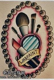 Manuskript Makeup Pinsel Tattoo Muster