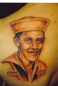 modello di tatuaggio ritratto di marinaio militare spalla marrone