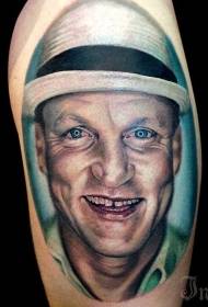 skutočné fotografie, ako je farba slávny hollywoodsky herec portrét tetovanie