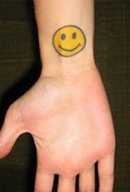 jente håndleddet malt akvarell skisse søt smiley ansikt tatovering bilde