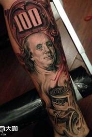 patrún tattoo portráid fireann