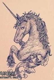 Käsikirjoitus Unicorn Head Tattoo Pattern
