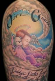 roztomilý anjel so vzorom tetovania farieb hračiek