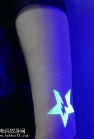 Mofuta oa tattoo ea Arm Star Thunder