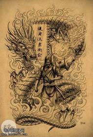 Manuskrip Oosterse draak Tattoo Patroon