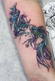 9 Pisces Tattoo Designs fir Pisces