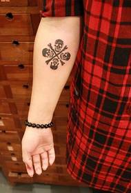 arm skull tattoo pattern