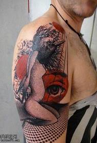 modello del tatuaggio dell'uccello di bellezza di stile del braccio