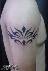storarm enkel totem tatuering mönster