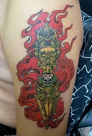 modello del tatuaggio sinistro konjac