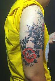 matasa keɓaɓɓen ƙwaƙwalwar ƙyallen tattoo tattoo tattoo ya cancanci rabawa