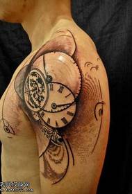 modello di tatuaggio orologio braccio