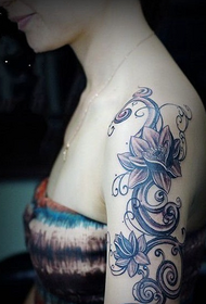 lotus bra ti fi alamòd tatoo