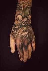 imagem original de tatuagem na parte de trás da mão 17307 - imagem de tatuagem de veado de flor de braço simples e generoso