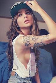 European beauty arm black gray rose tattoo
