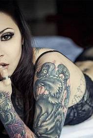szépség személyiség kar tetoválás tetoválás