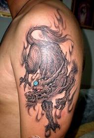 cooles Arm Einhorn Tattoo