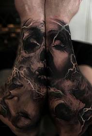 very realistic double-armed beauty 3d tattoo picture