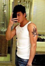 ລາວຮູບແບບ Tattem Tattoo ແຂນ Rundong Arm