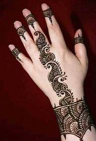 ruka zpět móda Henna tetování obrázek je velmi krásná