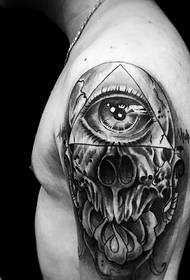 occhio e geometria combinati con il tatuaggio del braccio grande