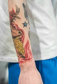 spalva elnias rankos tatuiruotė tatuiruotė labai gražus