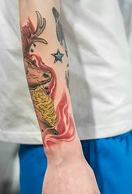 kleur herten arm tattoo tattoo erg leuk