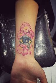 diverse immagini semplici e uniche del tatuaggio del braccio
