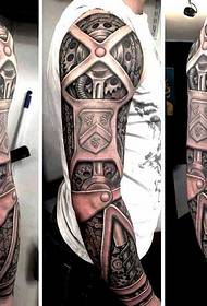 механички узорак тетоваже за доминирање руку