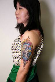 signore braccio telaio ghirlanda tatuaggio immagini Personalità moda