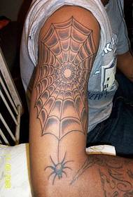 Большой открытый паук на руке Чистая татуировка