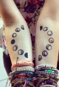 tatuaggio creativo di moda ragazze braccio personalità perline in bianco e nero