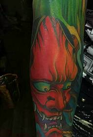 wzór ramienia prajna czerwony tatuaż jasne oczy 17350 - czarno-biały wzór tatuażu fajne ramię
