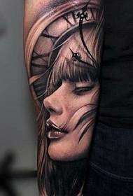 modèle de tatouage avatar beauté bras