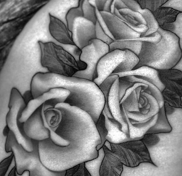 Тату розы на бедре для девушек. Rose Tattoo. Половые розочки