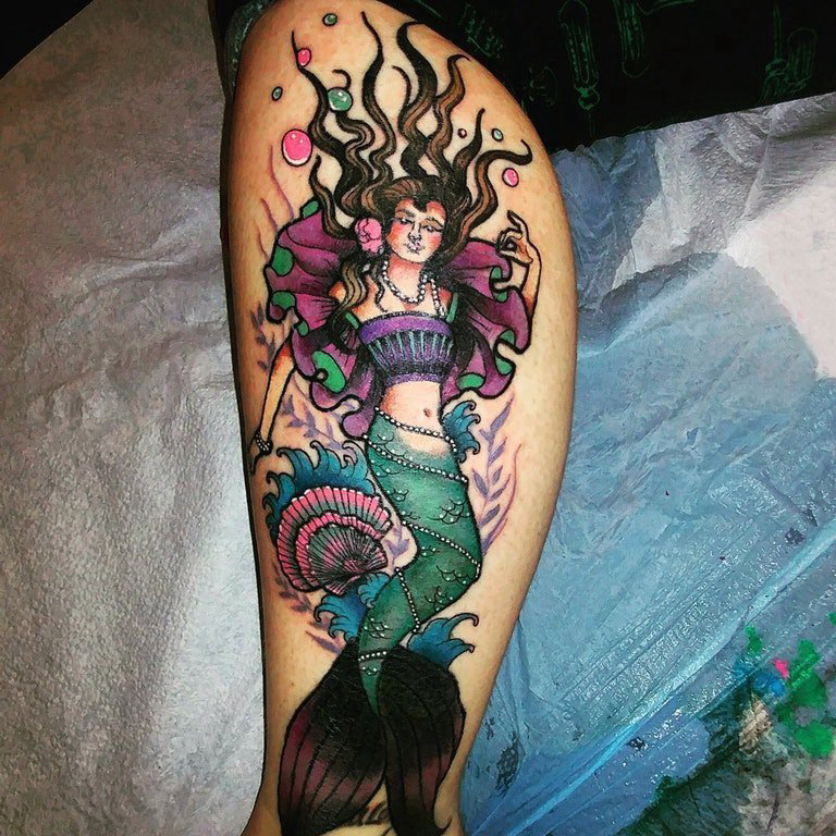 Tattoo Mermaid ნიმუში გოგონა ხბო on ქალთევზა tattoo სურათი. 
